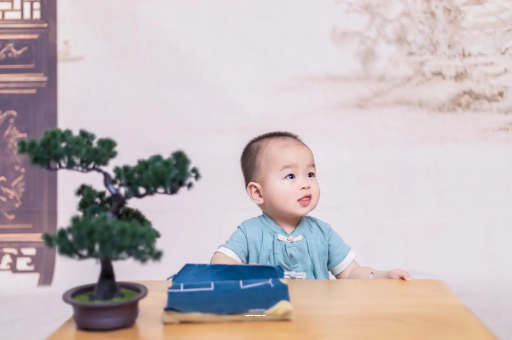 吕梁怀孕为啥肚子会长毛